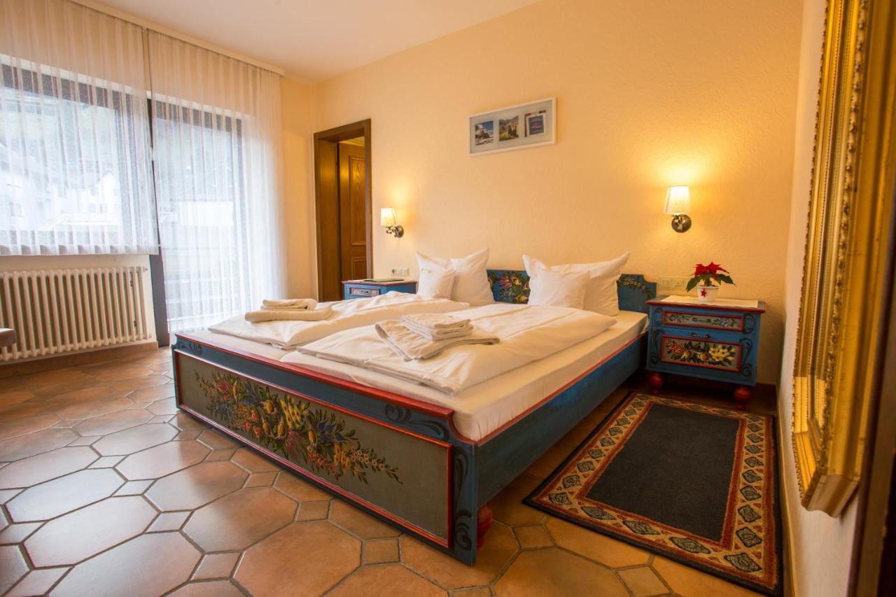 Hotel Hirsch Bad Peterstal-Griesbach Zewnętrze zdjęcie